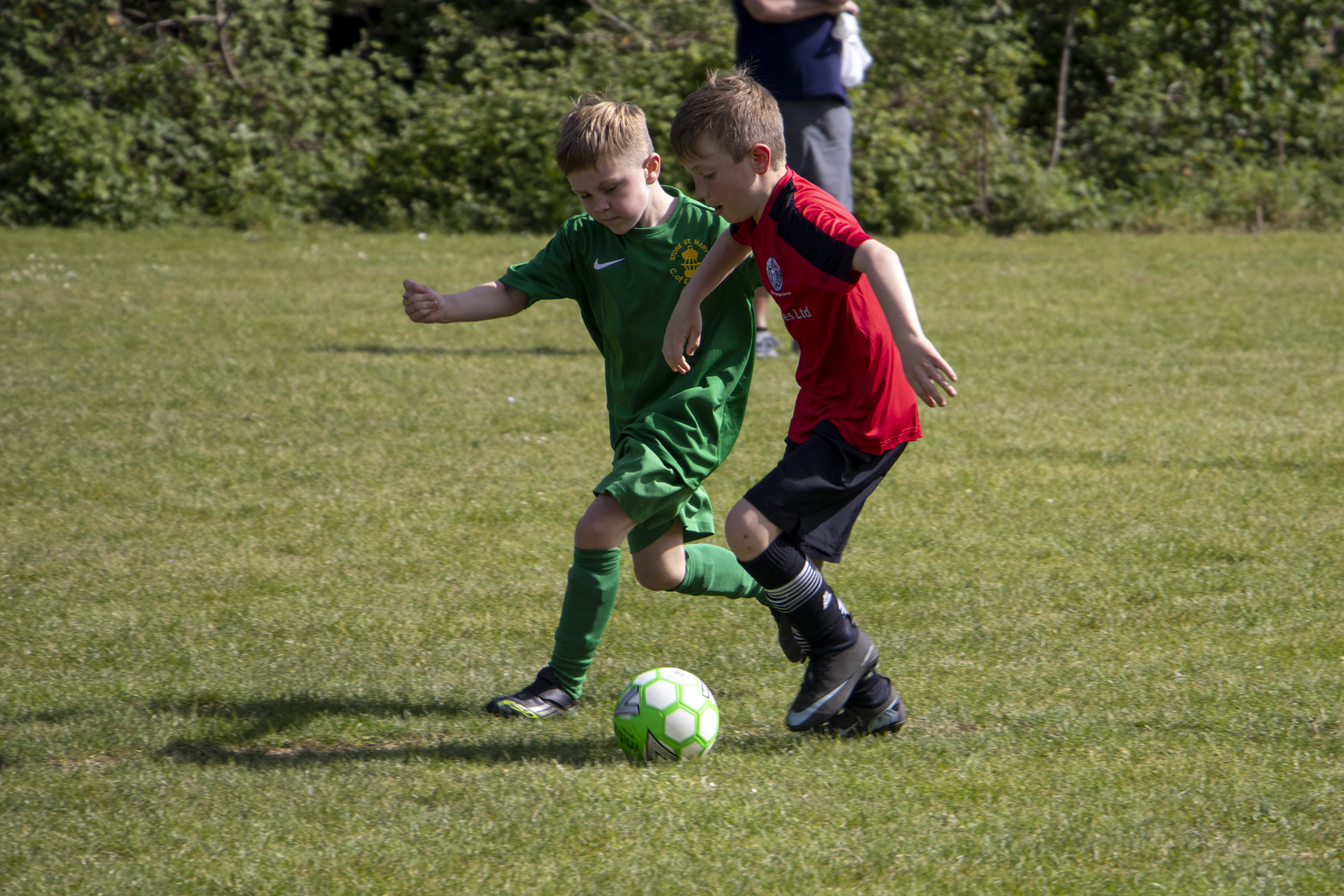 26-trust-football-71
